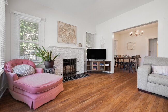 Foto del edificio - 228 W Norwood Ct