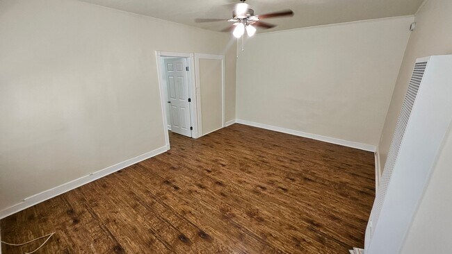 Foto del edificio - 1521 Wilcox Ave