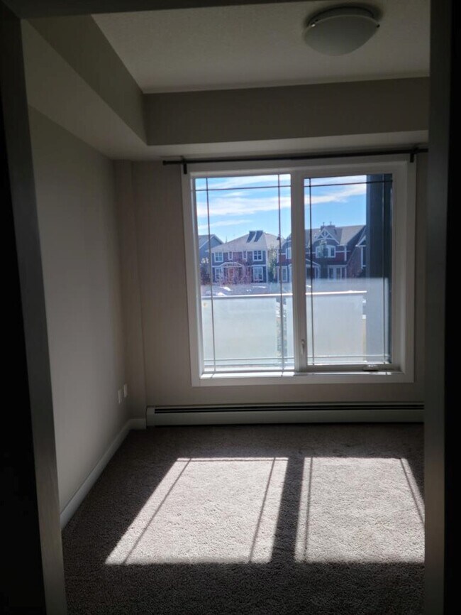 Photo du bâtiment - 1 Bed 1 Bath Unit in Calgary, AB