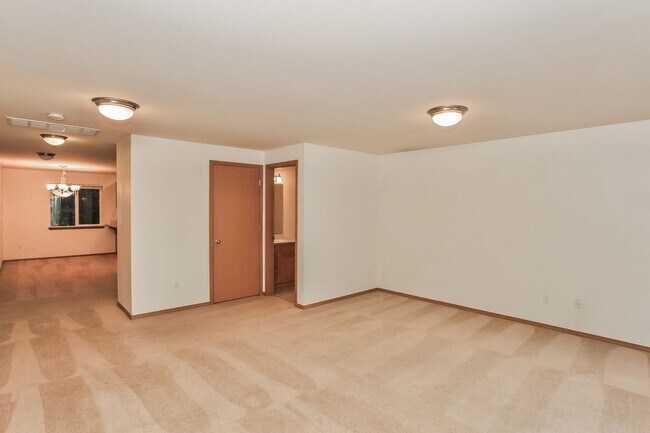 Foto del edificio - 7606 Berkeley Pl