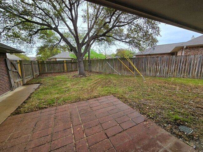 Foto del edificio - Bryan - 3 Bedroom - 2 Bath home with garag...