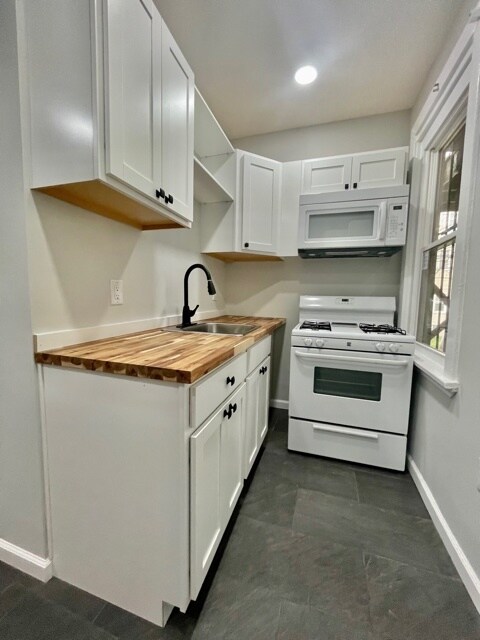 Primary Photo - 346 39th St