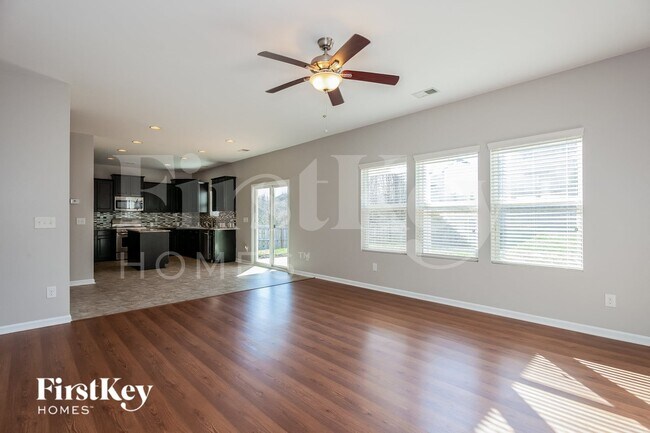 Building Photo - 6729 Barefoot Forest Dr