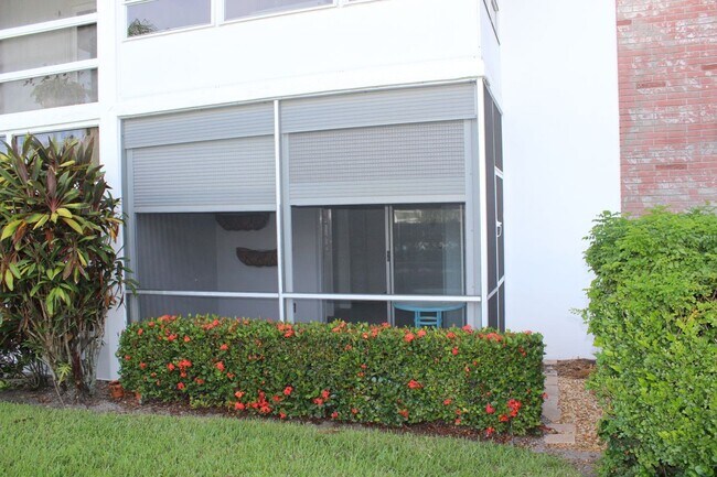 Foto del edificio - 2929 SE Ocean Blvd