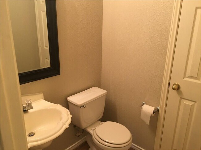 Building Photo - 2811 Turtle River Dr
