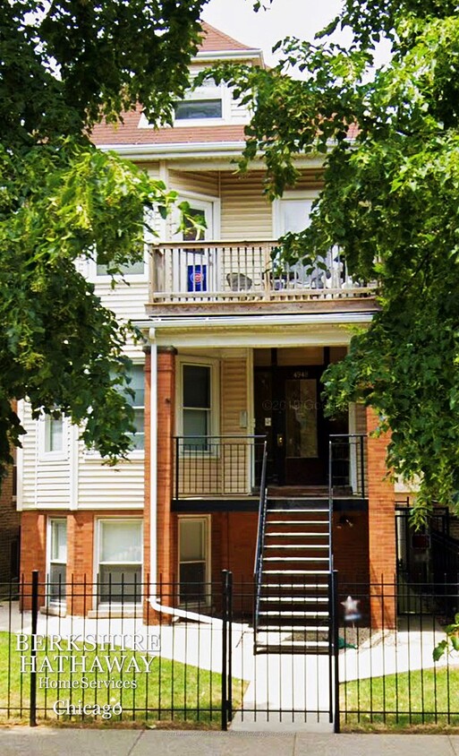 Foto principal - 4948 N Winchester Avenue