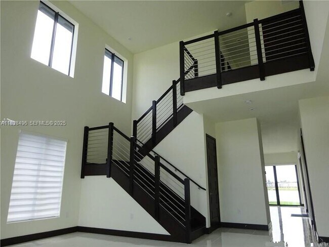 Building Photo - 8853 NW 155th Ter