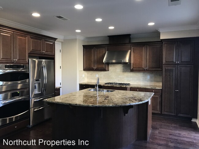 Building Photo - 4 br, 3 bath House - 11225 Laurelcrest Dr.