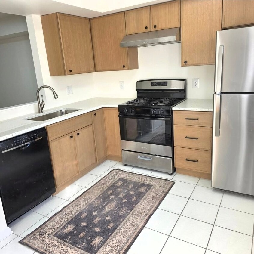 Photo - 1144 1st St NW (Washington, DC)