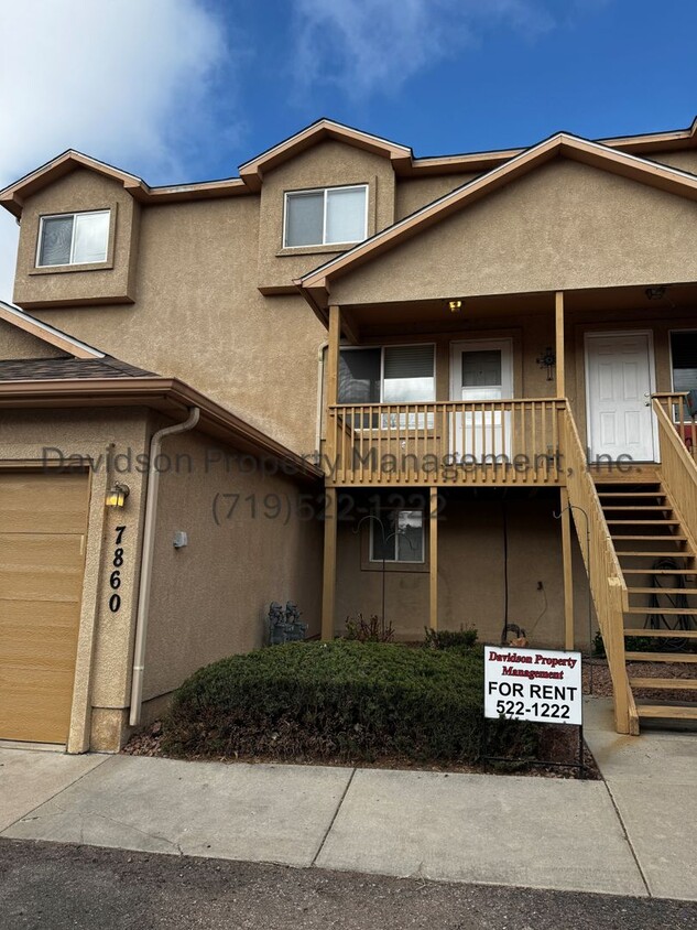 Primary Photo - Great 3 Bedroom Condo the Briargate Area