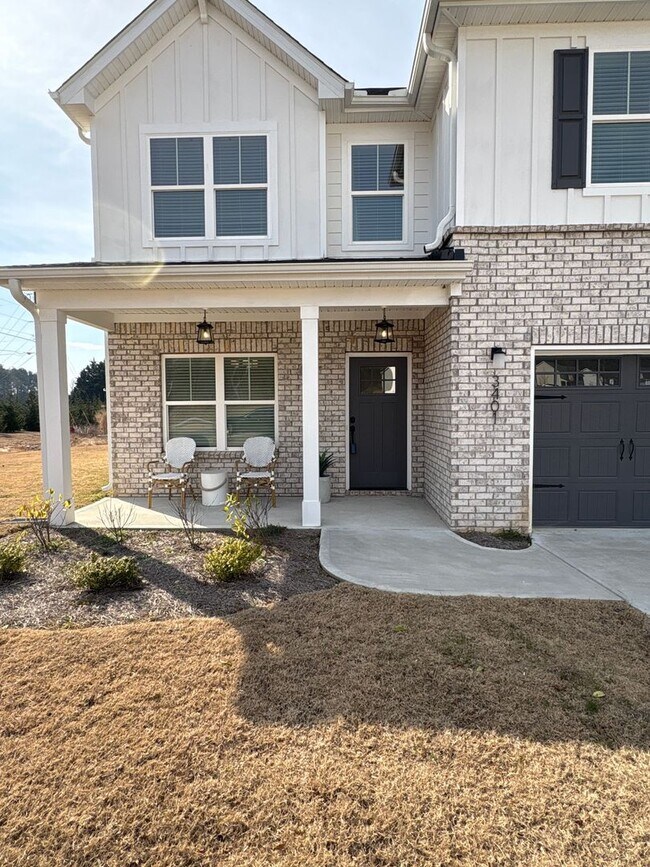 Foto del edificio - BRAND NEW SINGLE FAMILY HOME IN LOGANVILLE