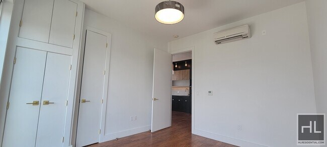 Building Photo - 133 Brown Place