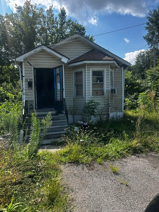 Building Photo - 1847 N 56th St