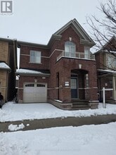 Building Photo - 86 Humberstone Cres