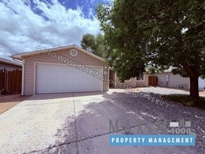 Building Photo - 255 Sargent Cir