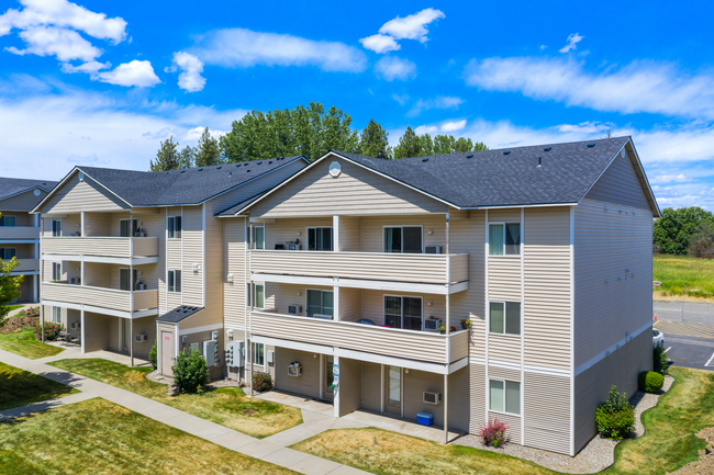 Building Photo - Barrington Place Apartments