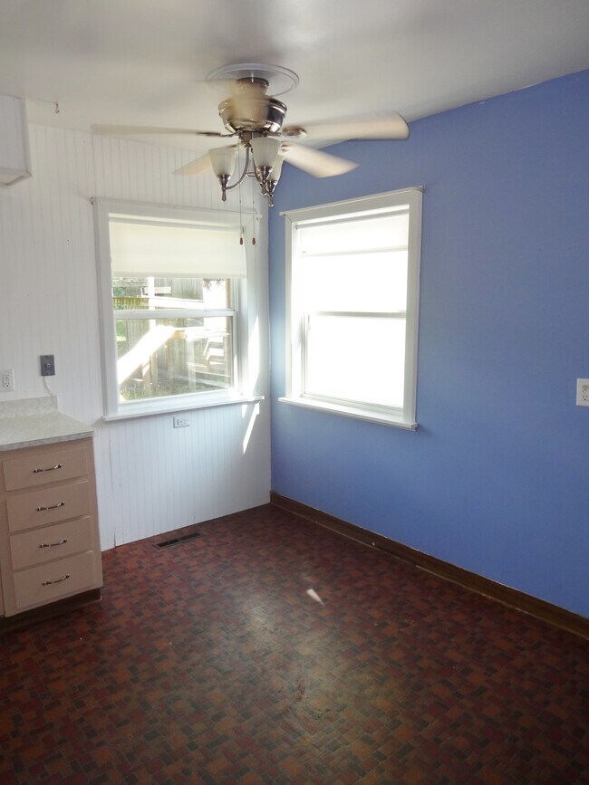 Foto del edificio - 1408 Sunrise Ave SE