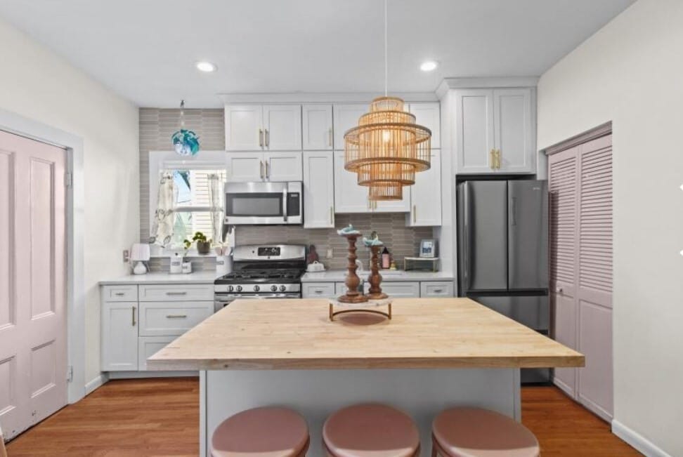 Foto principal - 36 Msgr Patrick J Lydon Way