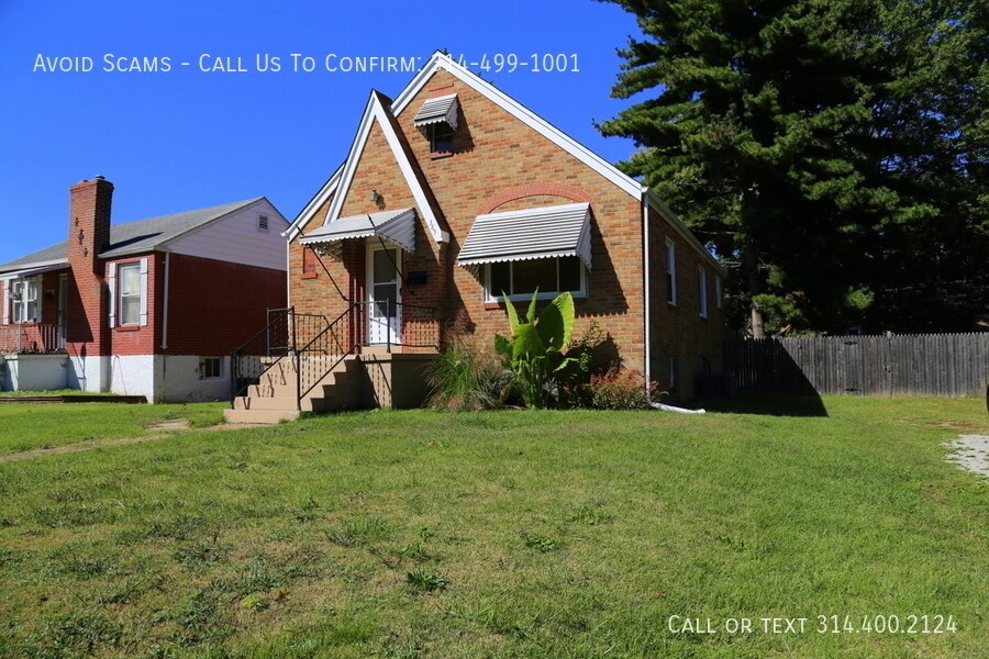 Primary Photo - 385 Kingston Dr