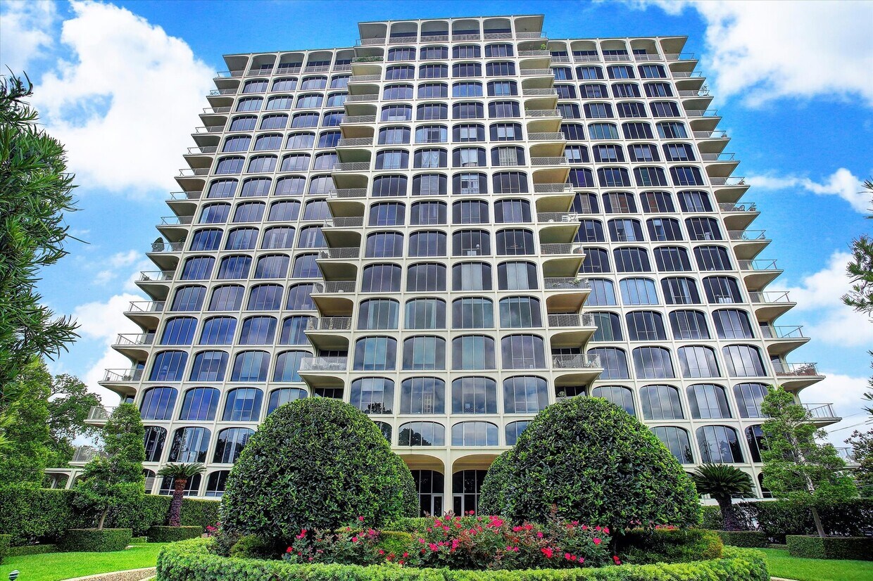 Foto principal - 3711 San Felipe St