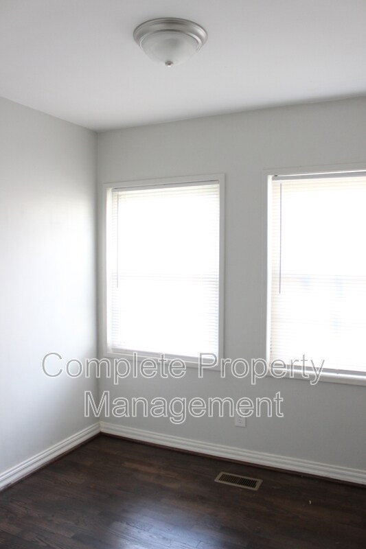 Building Photo - 1519 15th St N