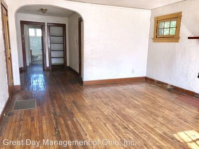 Foto del edificio - 2806 N Main St