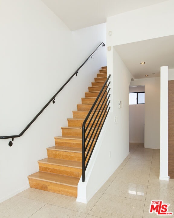 Foto del edificio - 8639 Whitworth Dr