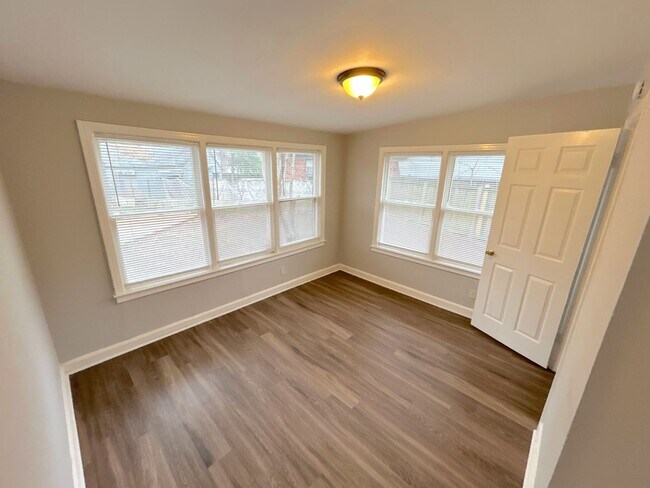 Foto del edificio - 1115 Echles St