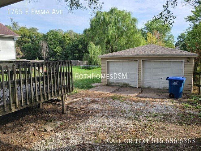 Foto del edificio - 1765 E Emma Ave
