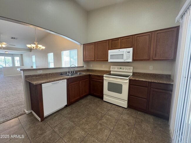 Building Photo - 926 S 241st Ave