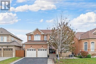 Building Photo - 355 McCartney Crescent