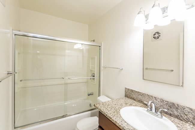 2 BR, 1 BA - 825 SF - Villa Pacific Apartments *$500.00 off *