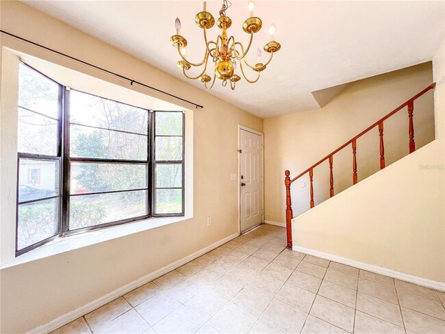 Building Photo - 4532 SW 45th Dr