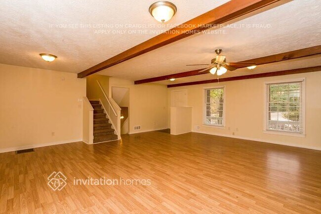 Foto del edificio - 3258 Village Glen Dr SW