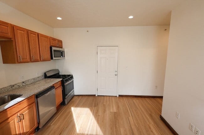 Photo - 100 Seaver St Apartment