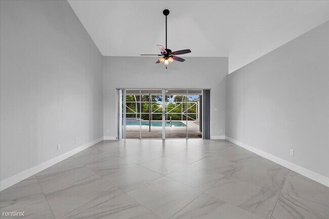 Foto del edificio - 4 br, 2.5 bath House - 15575 Woodmar Ct