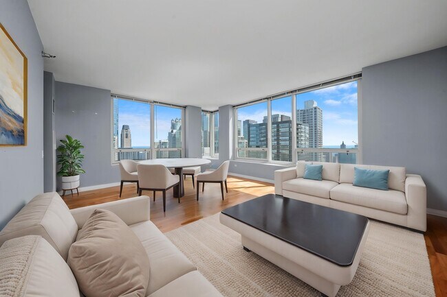 Foto del edificio - 33 W Ontario St