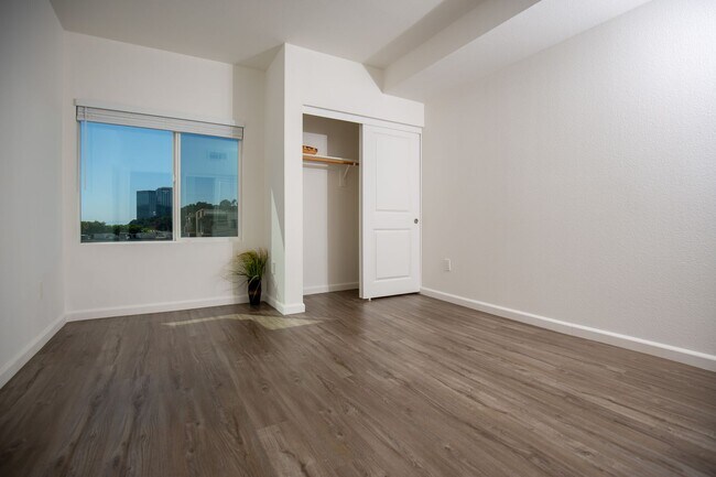 Foto del interior - Cahuenga Place - 3400 Cahuenga Blvd West