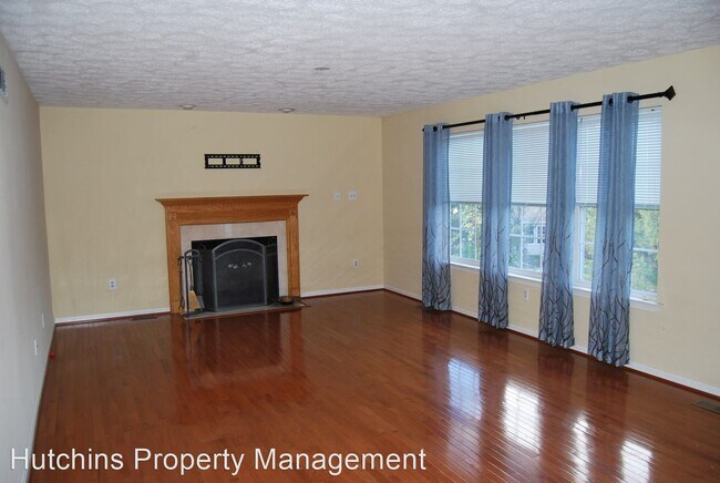 Foto del edificio - 4 br, 2.5 bath House - 704 Henderson Road