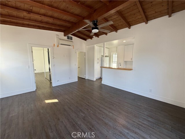 Foto del edificio - 307 Anade Ave