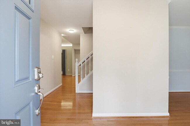 Foto del edificio - SINGLE FAMILY HOME.