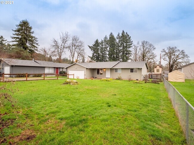 Building Photo - 17853 SE Candy Ln