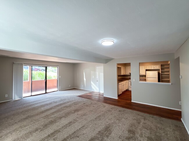 Interior Photo - Cedar Heights