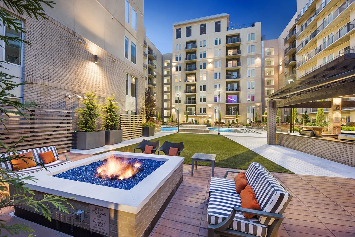 Primary Photo - Venue Brookwood Apartments