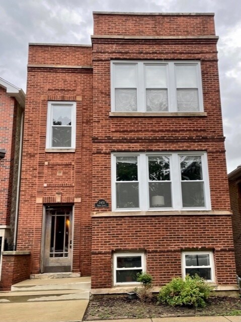 Foto del edificio - 3451 N Leavitt St