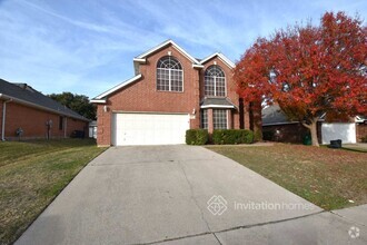 Building Photo - 5013 Roundtree Ct