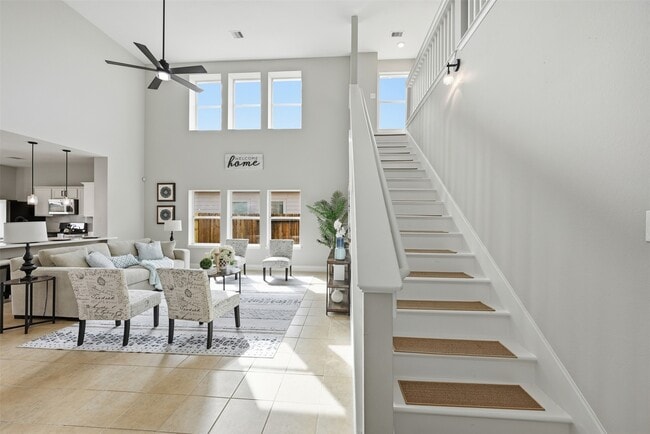 Building Photo - 10922 Woodwind Shadows Dr