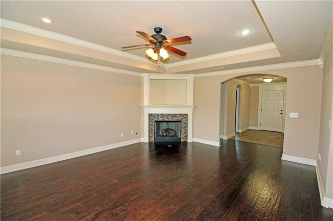 Building Photo - 3108 SW Oakleigh Rd