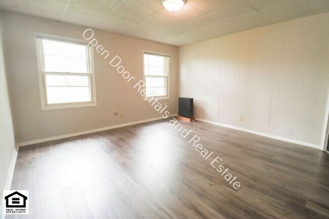 Building Photo - 3409 Hanna St