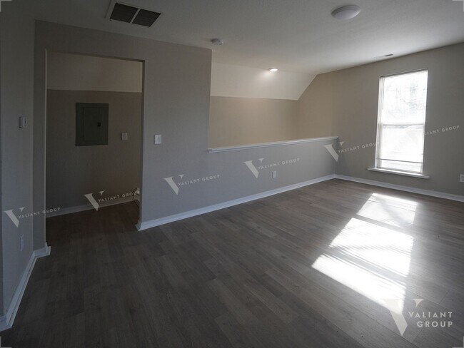 Foto del edificio - 320 S Florence Ave